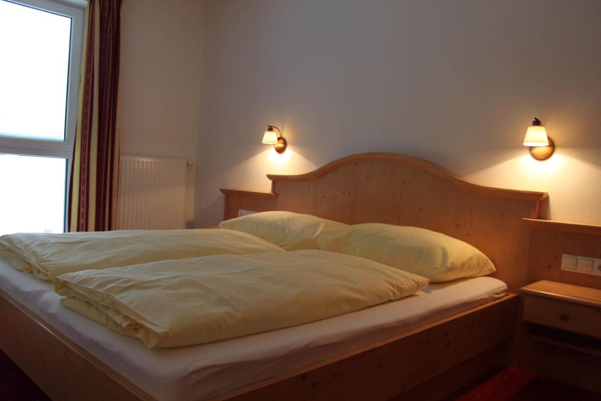 פילצמוס Appartements Haus Roetelstein מראה חיצוני תמונה
